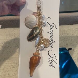 Gold and Brown Shells purse or tumbler charm